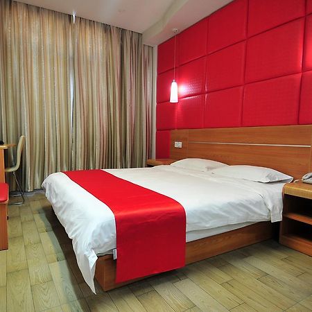 Thank Inn Chain Hotel Hainan Sanya Bay מראה חיצוני תמונה